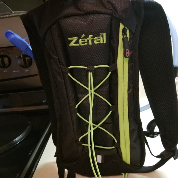 Water backpack - Picture 4 of 4